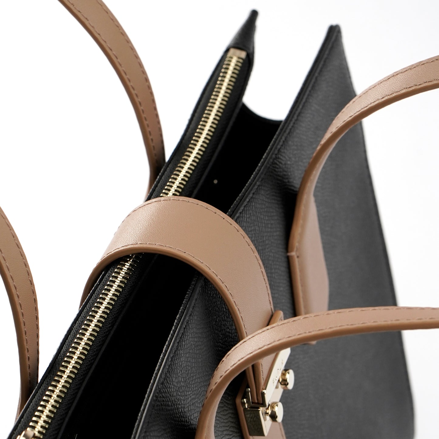 Furla Metro M
