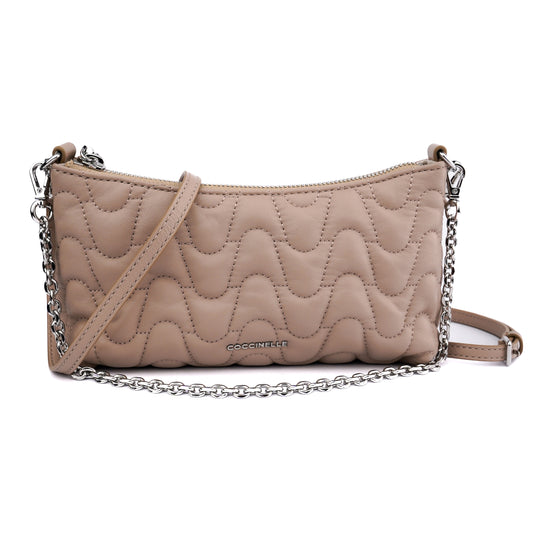 Coccinelle Aura pouchette - Beautyflyplace