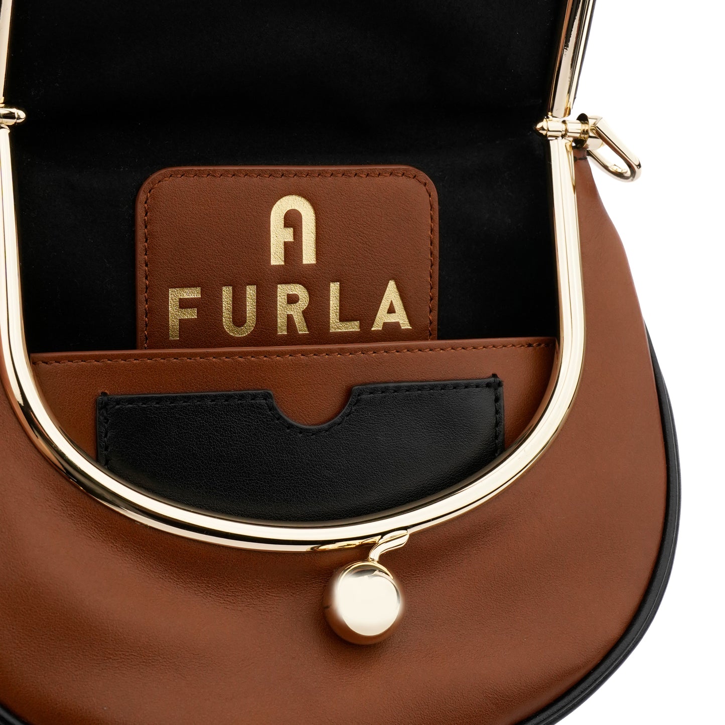 Geanta crossbody Furla Portagioia small