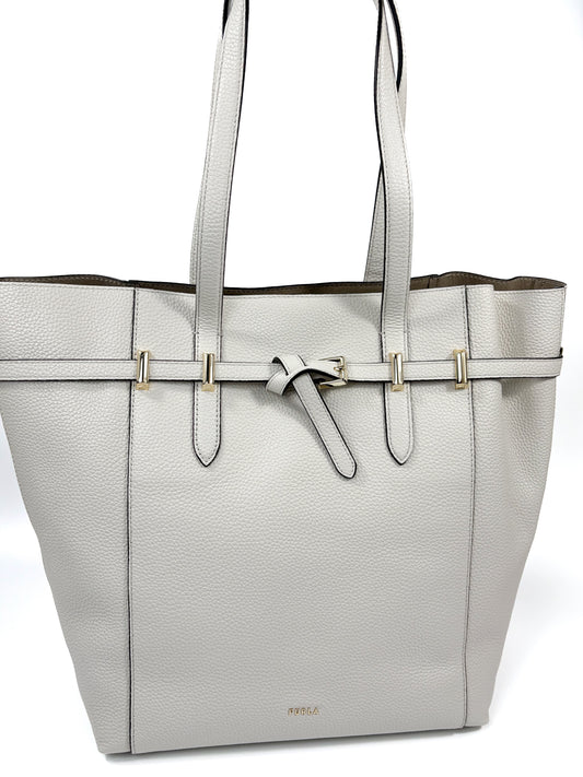 Furla Aura - Beautyflyplace