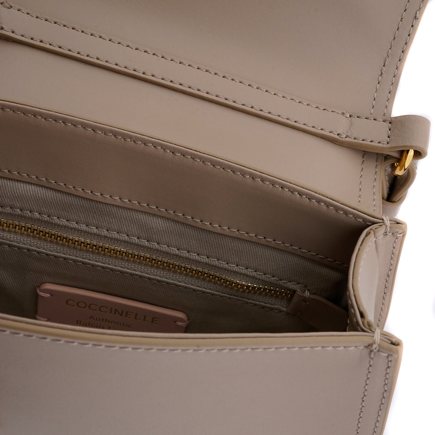 Coccinelle Luna - Beautyflyplace