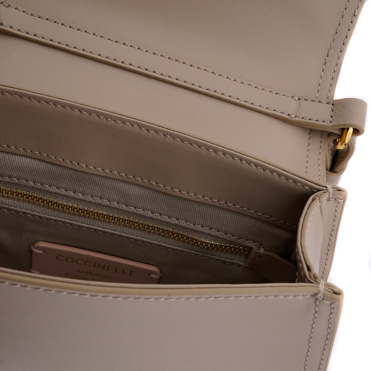 Coccinelle Luna - Beautyflyplace