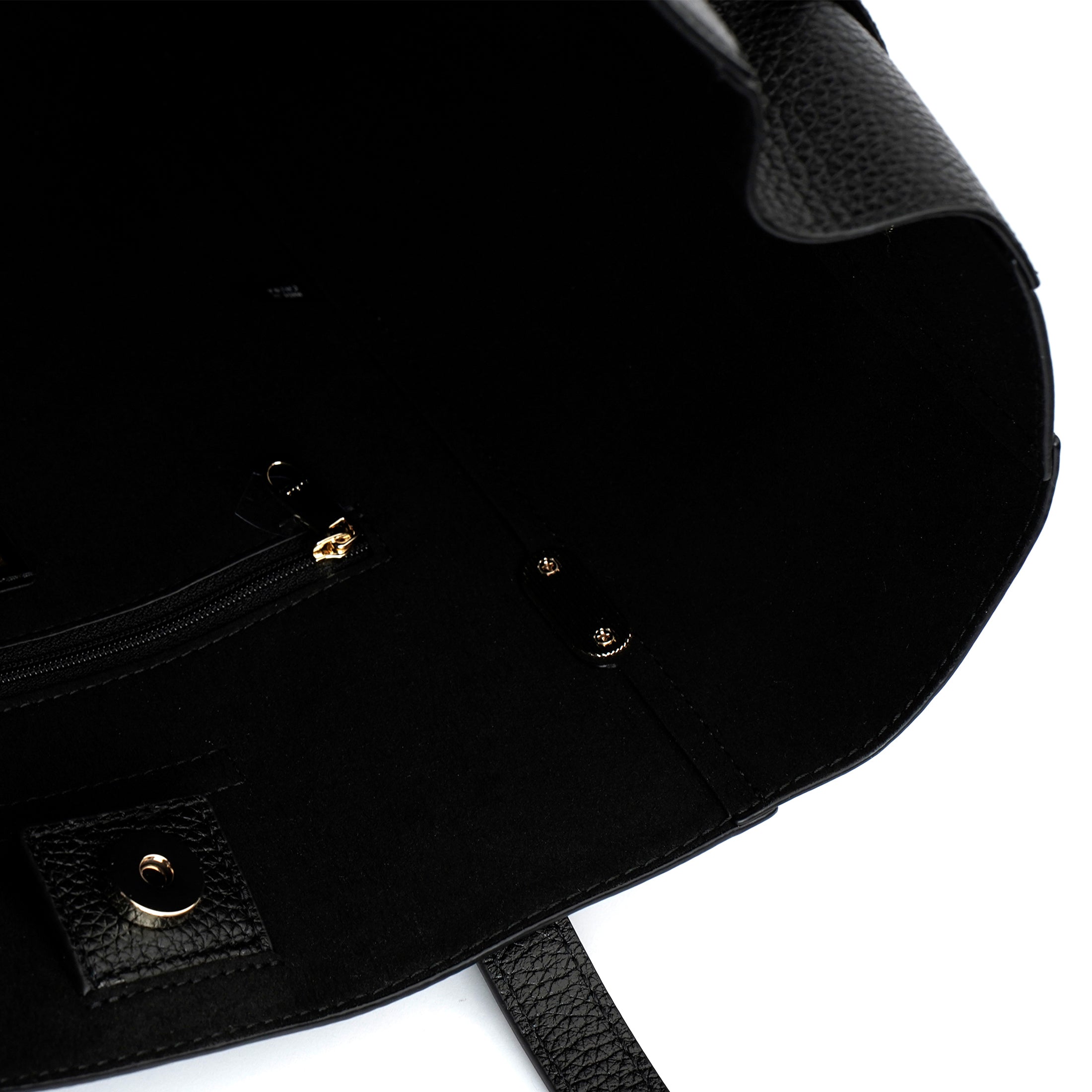 Furla Aura L Hobo - Beautyflyplace