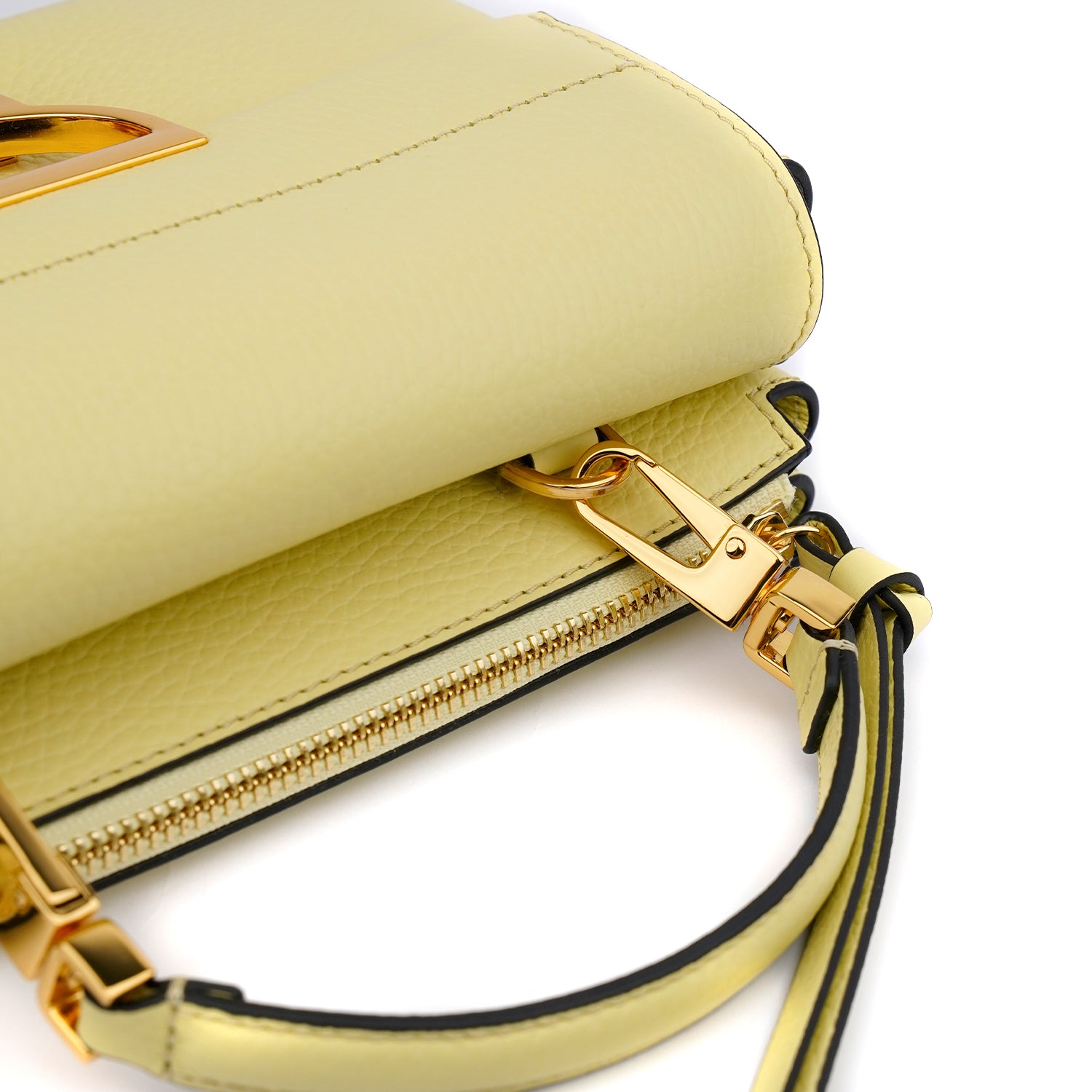 Coccinelle Arlettis - Beautyflyplace