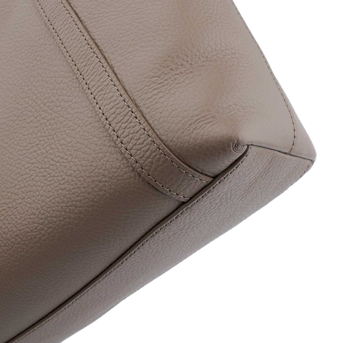 Geanta shopper din piele naturala Coccinelle Alexis taupe