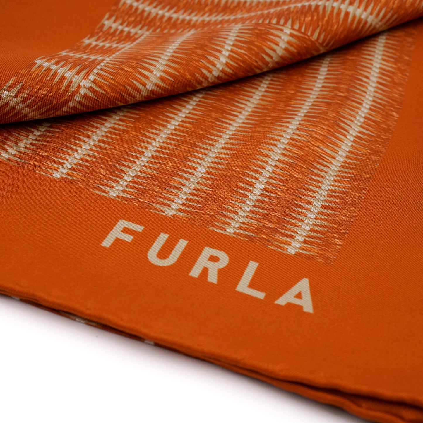 Esarfa de matase Furla 90 cm