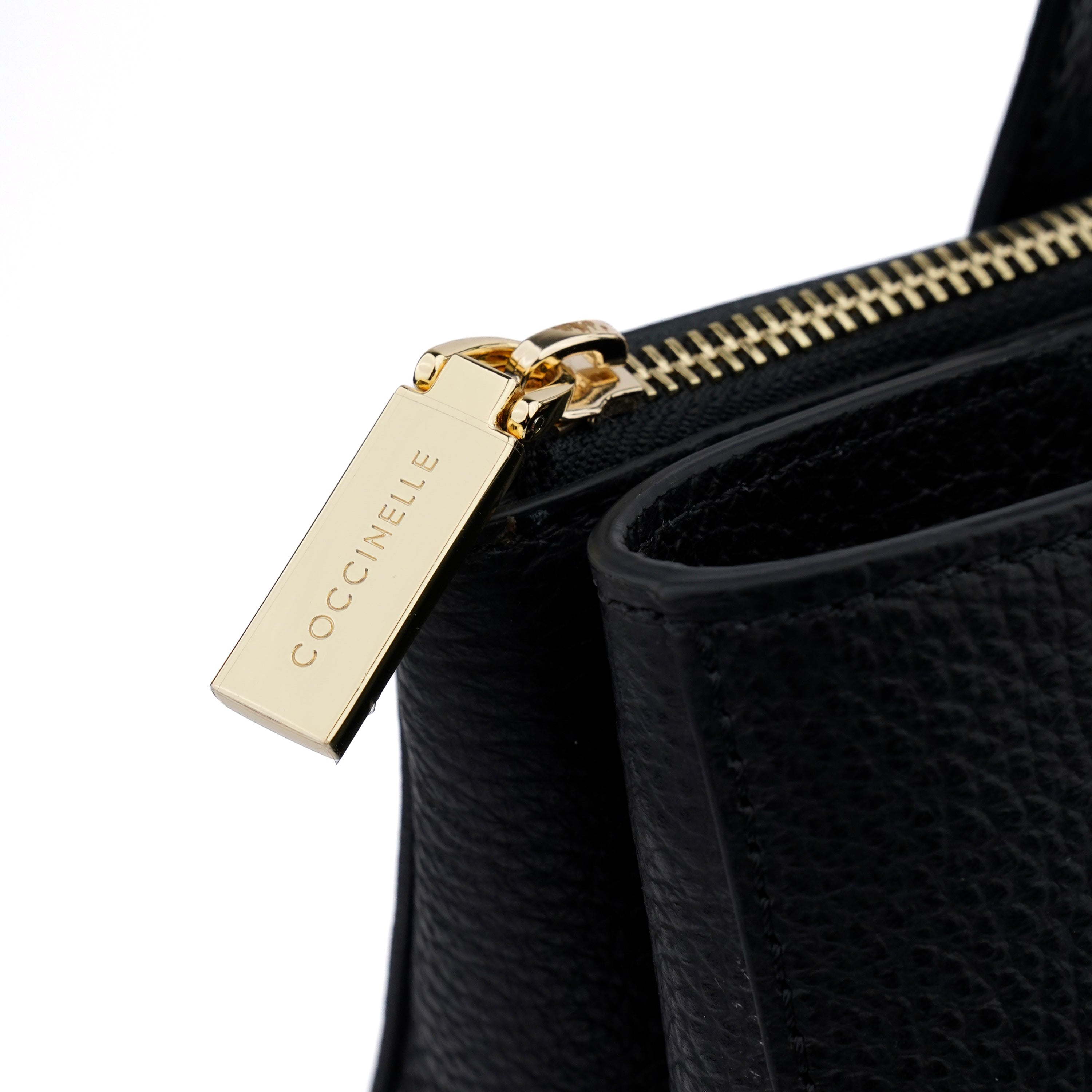 Geantă tote small  Coccinelle Lea piele structurată