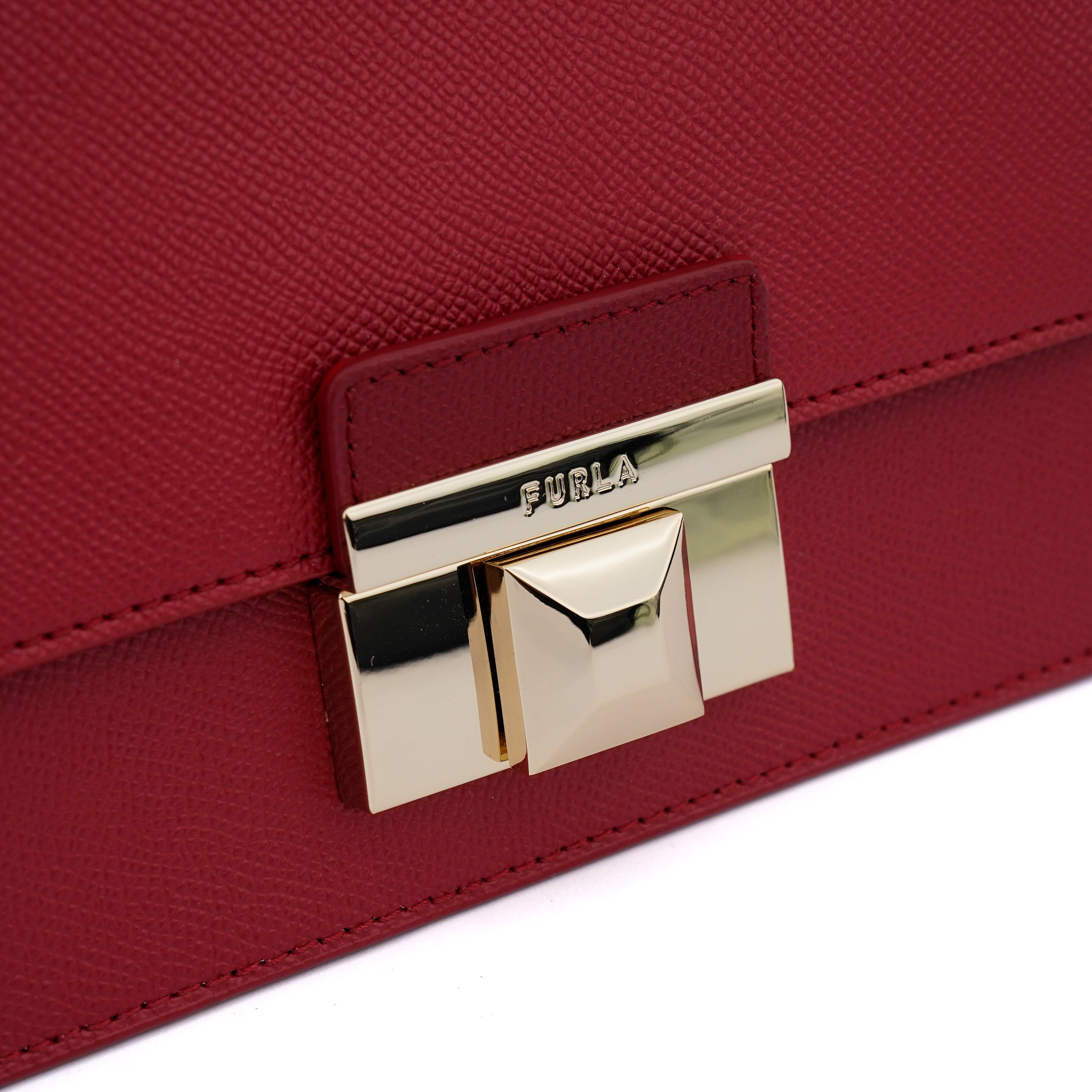 Geanta Furla Venere mini chain rosu