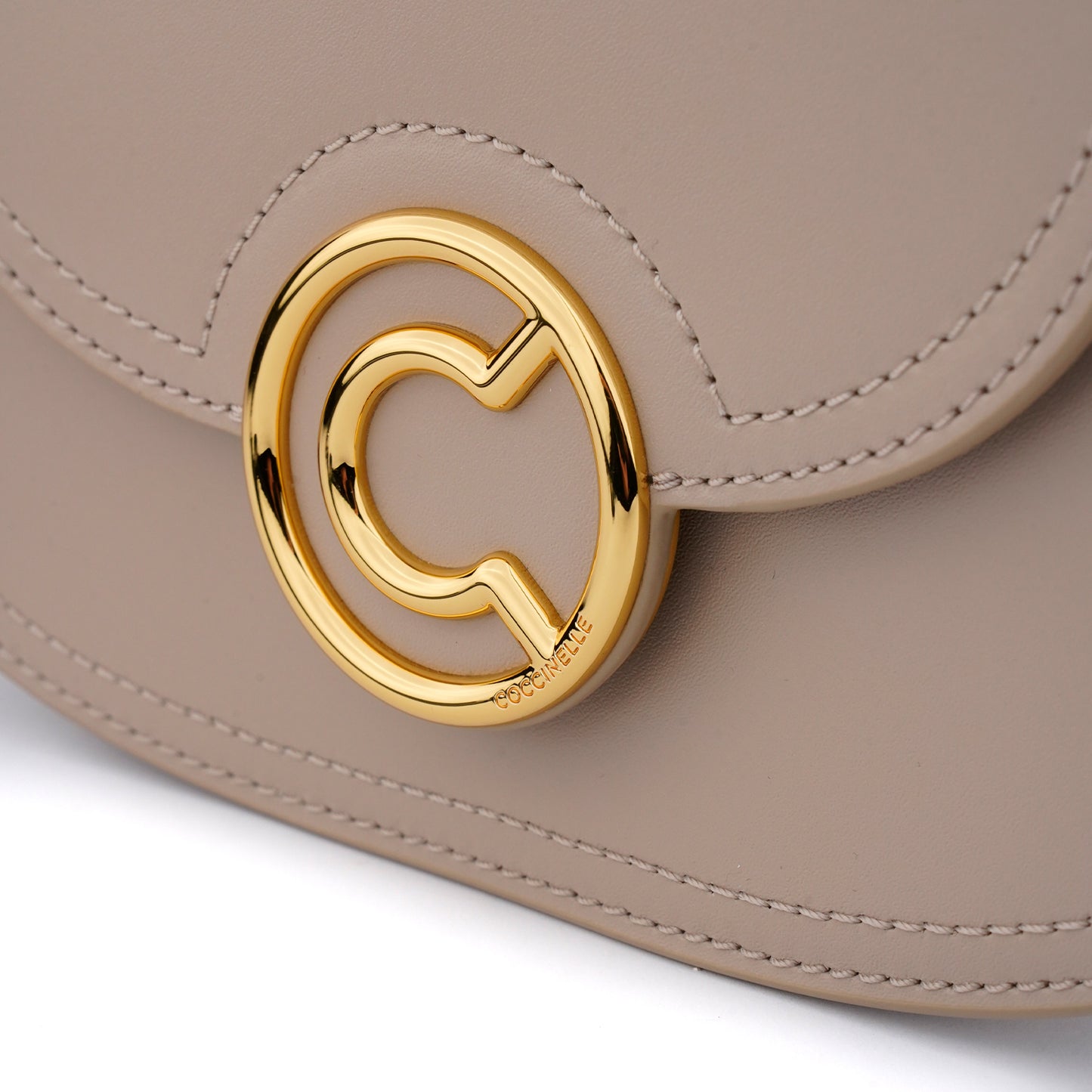 Coccinelle Luna - Beautyflyplace