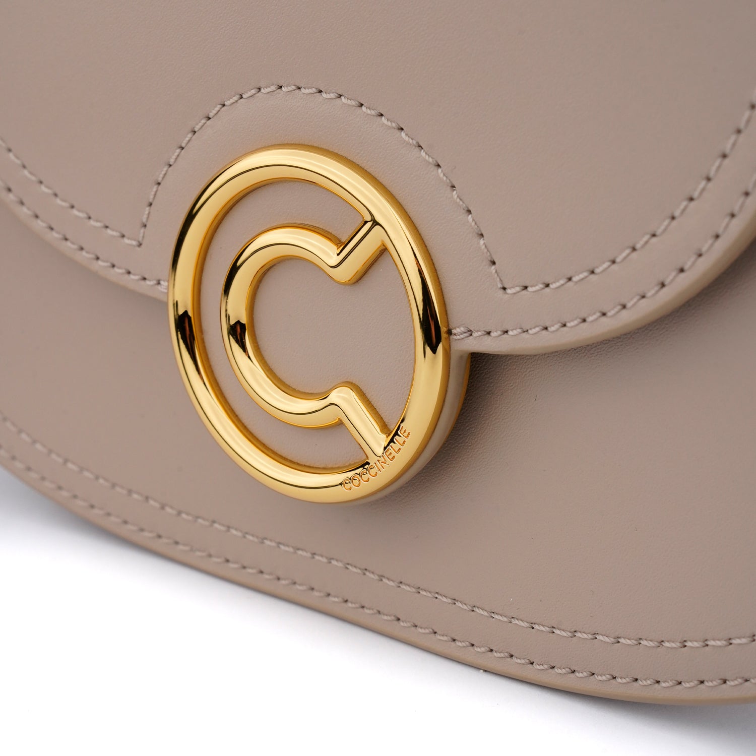 Coccinelle Luna - Beautyflyplace