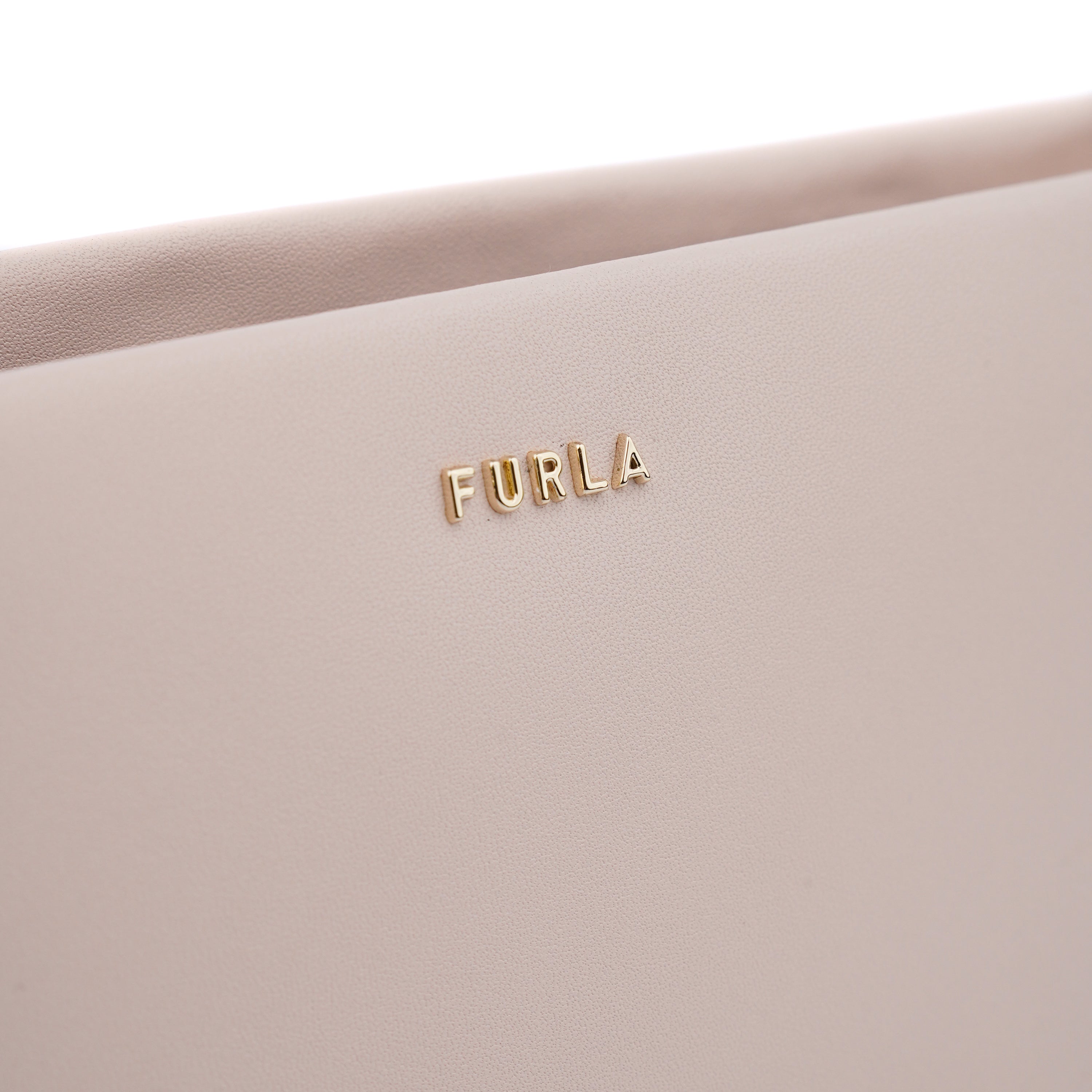 Geanta Furla Classic crossbody azalea