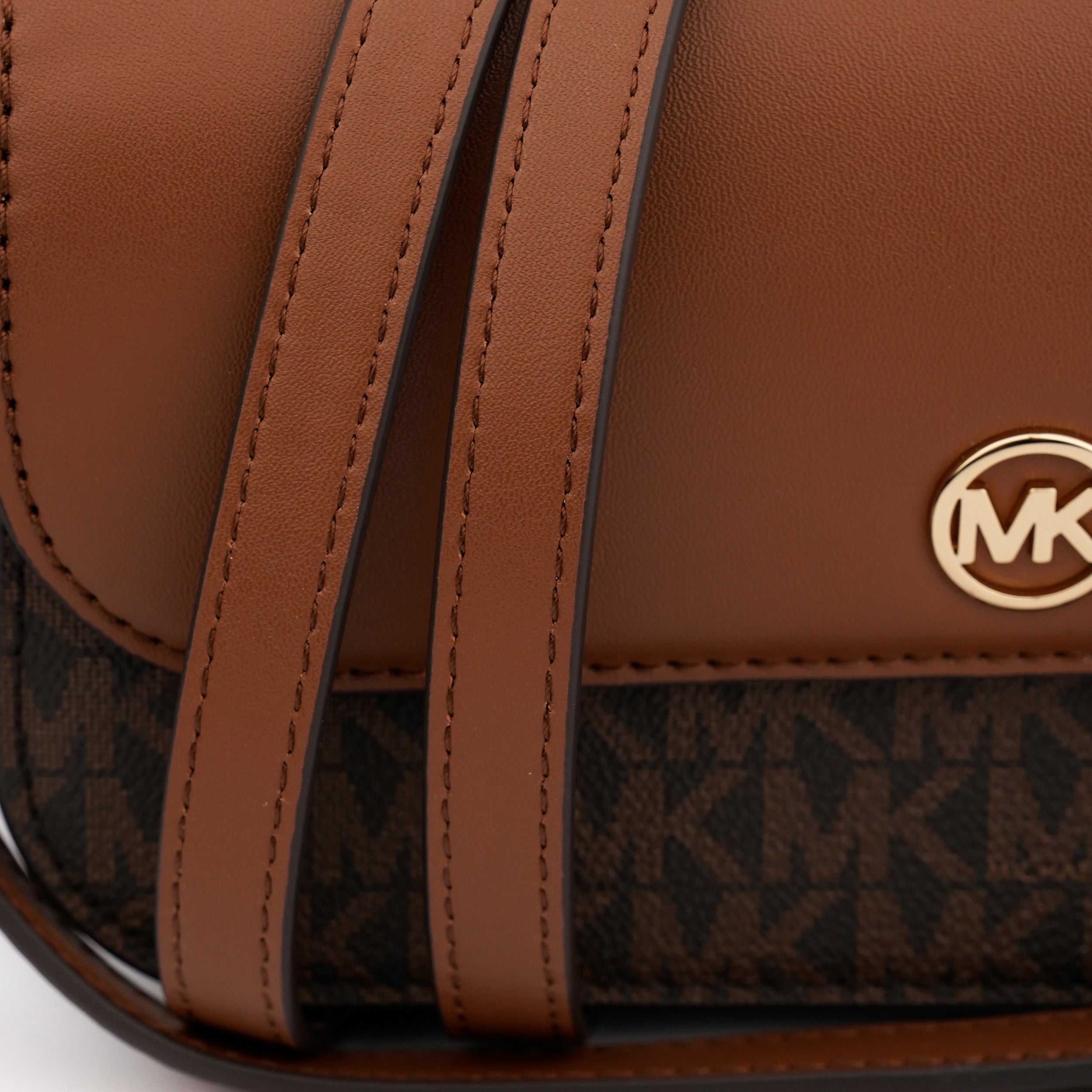 Geanta crossbody Michael Kors Jet set travel pouchette