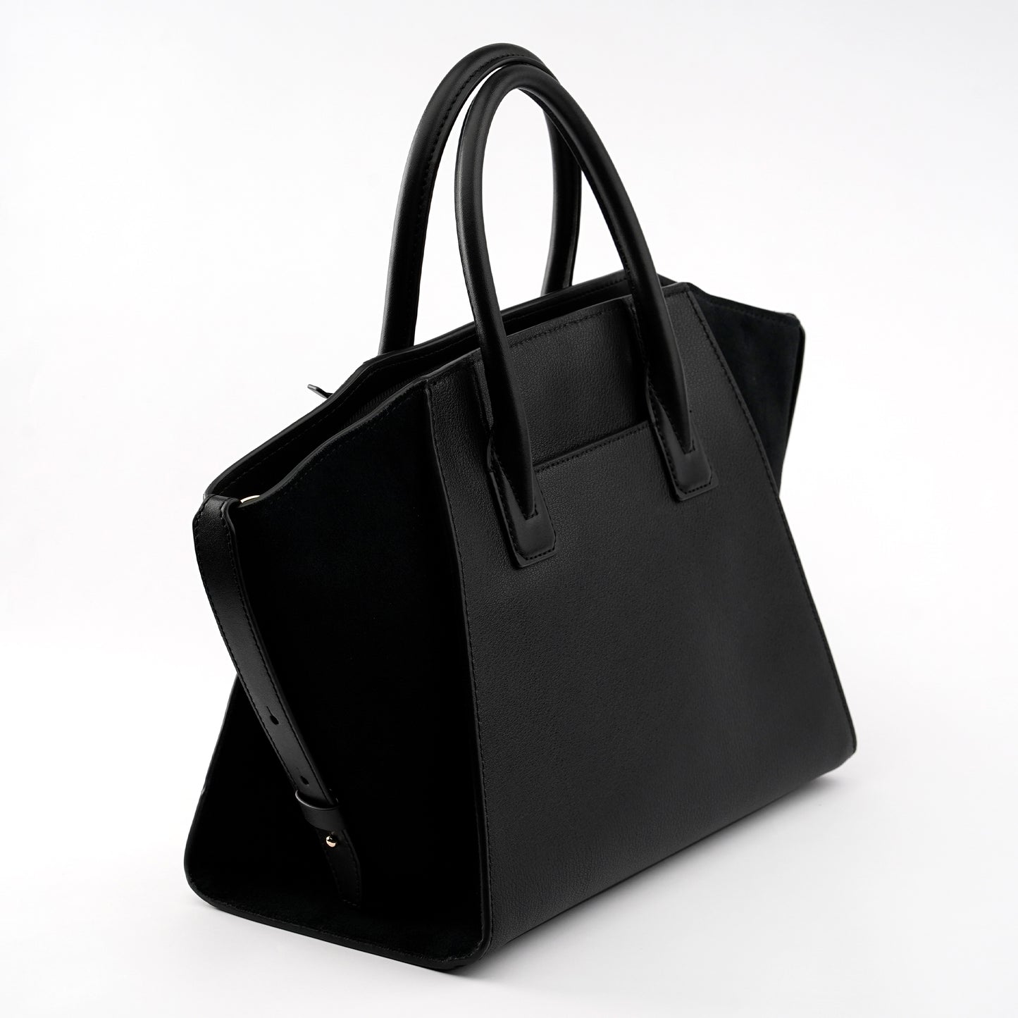 Avril Michael Kors M