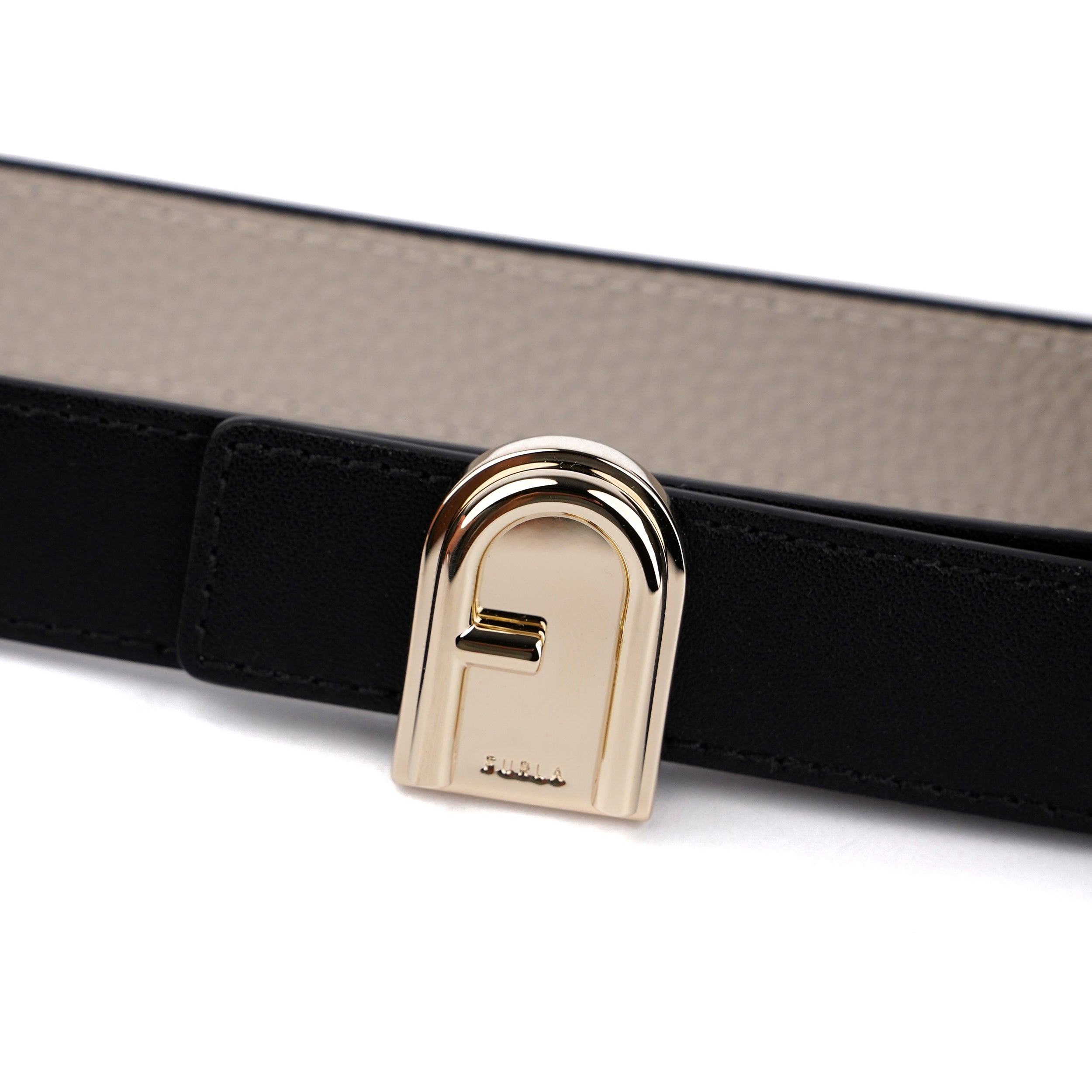 Curea Furla Levante - Beautyflyplace