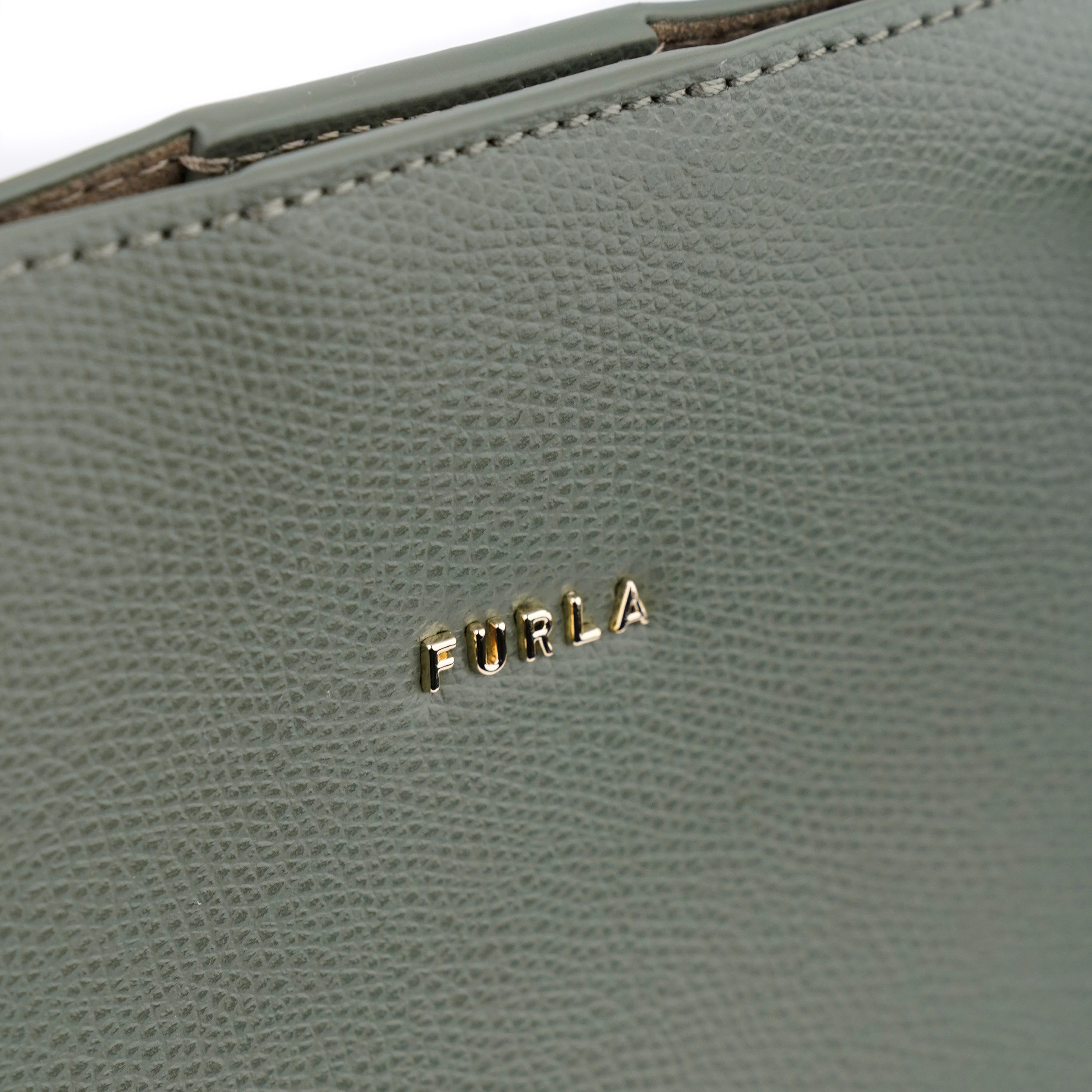 Geanta Furla Vittoria Large tote din piele