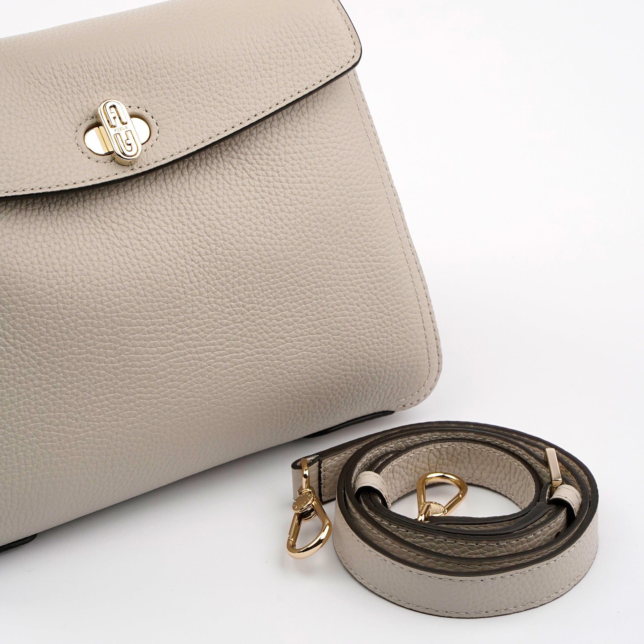 Furla Danae - Beautyflyplace