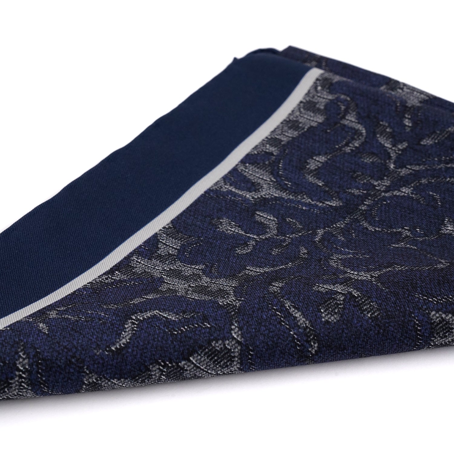 Esarfa Furla Tortona - Beautyflyplace