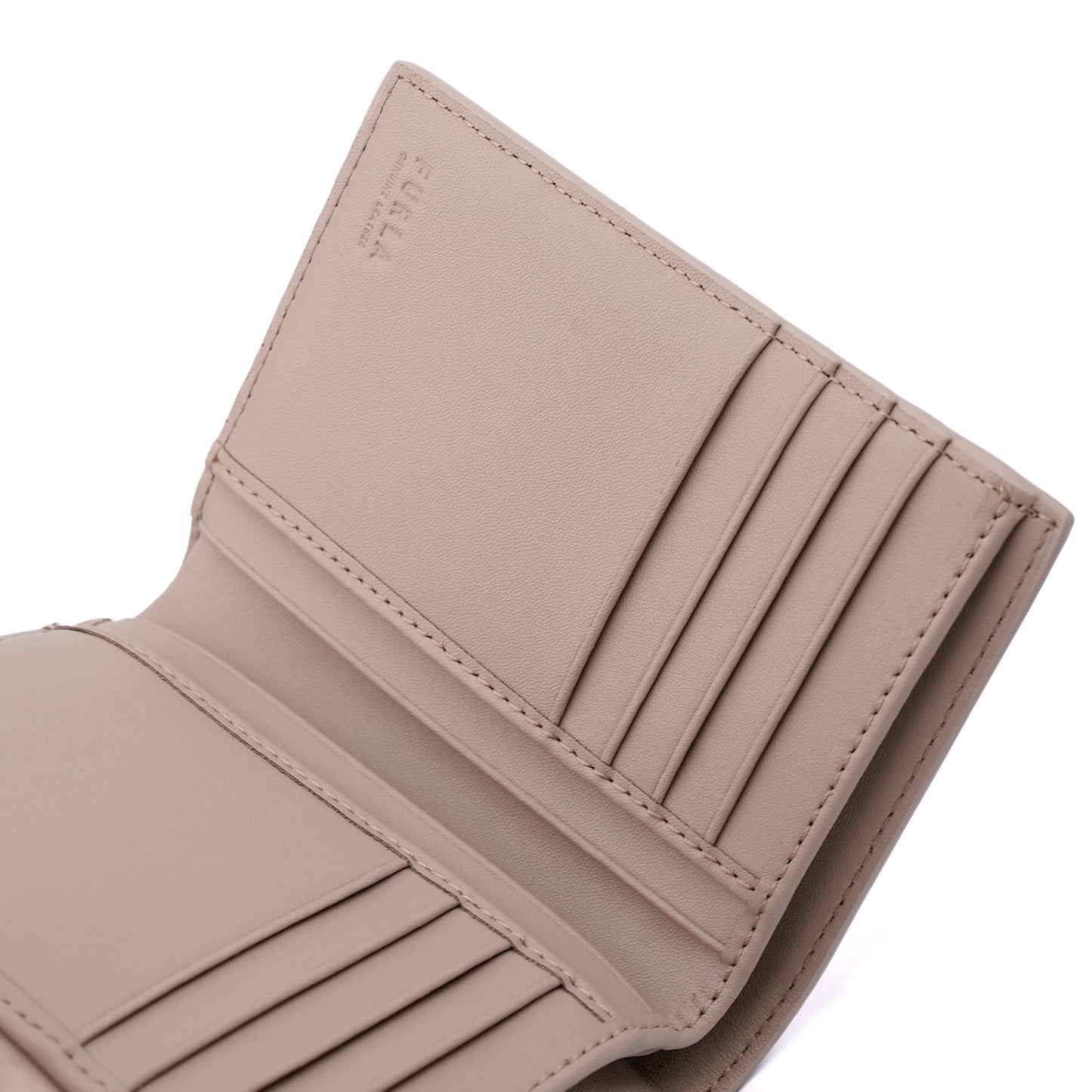 Portofel tri-fold Furla Meti mediu