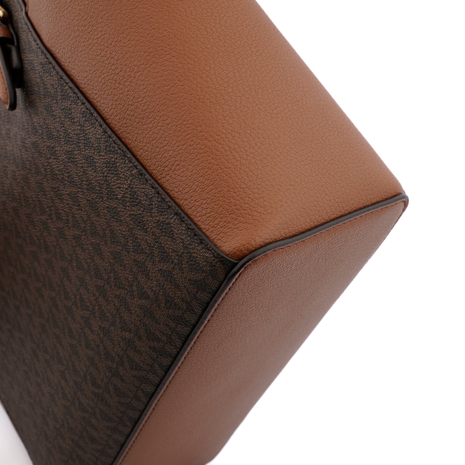 Geanta Michael Kors Charlotte logo brown