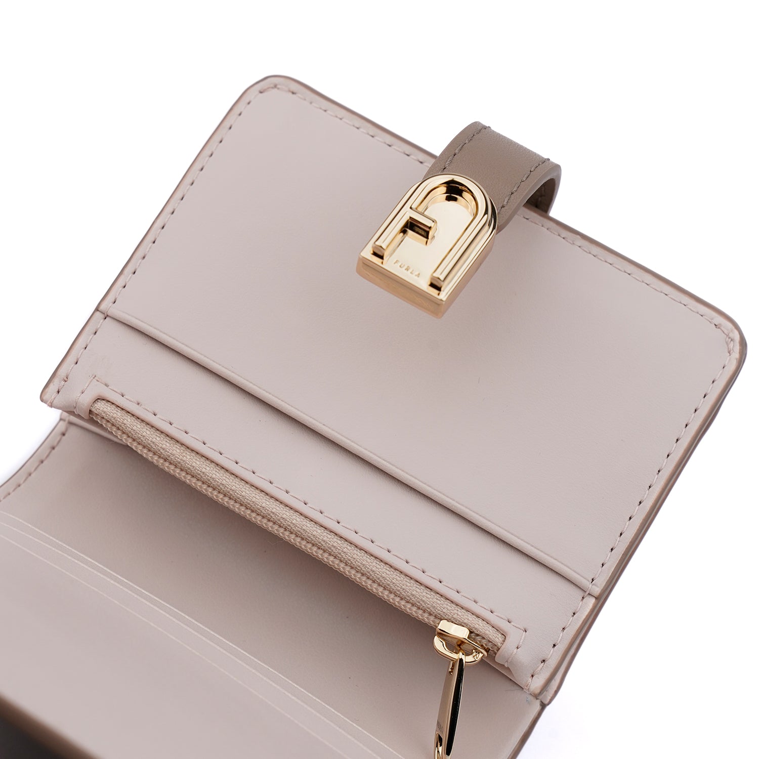 Portofel bi fold Furla small size