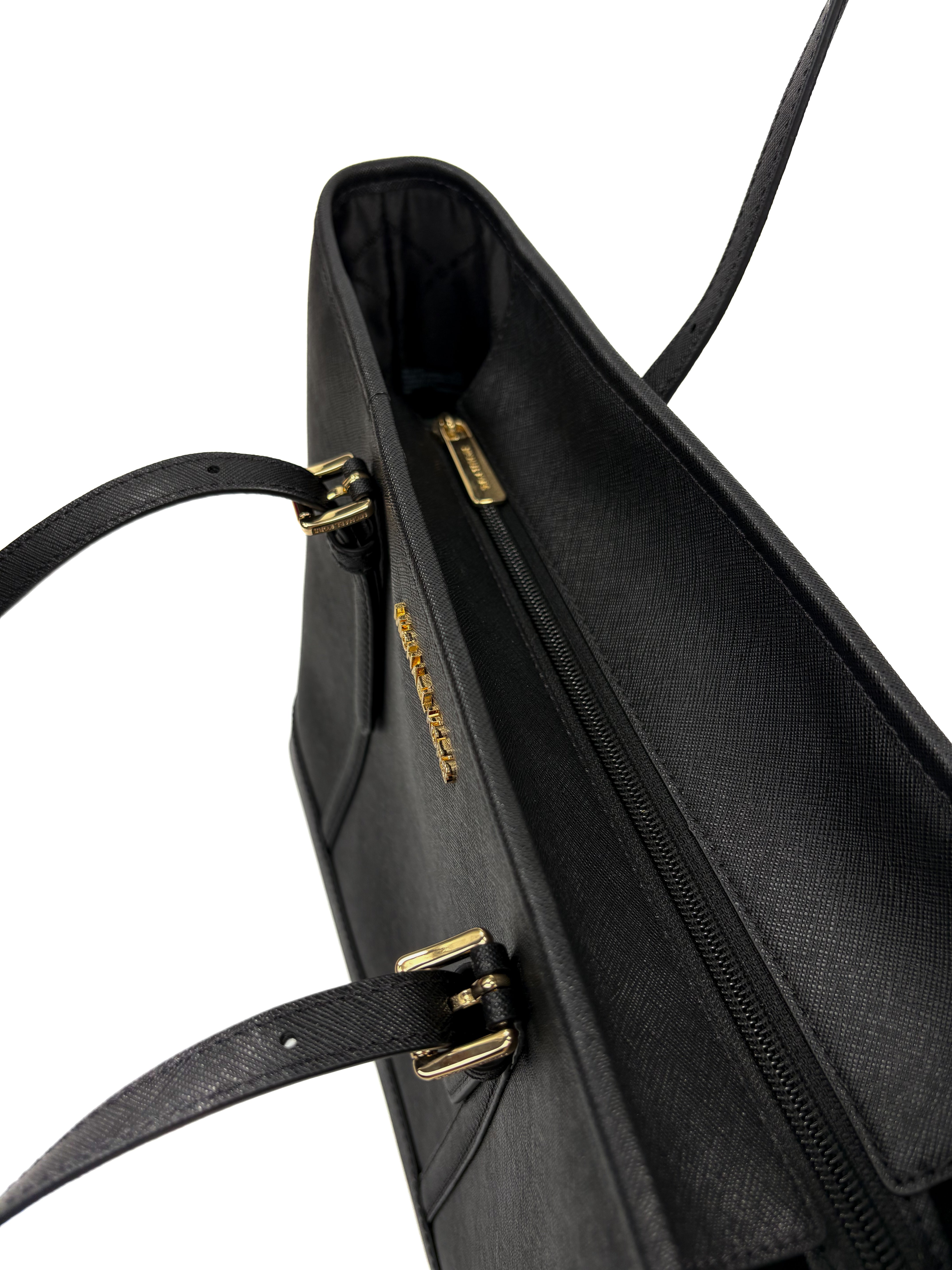 MK Jet set travel