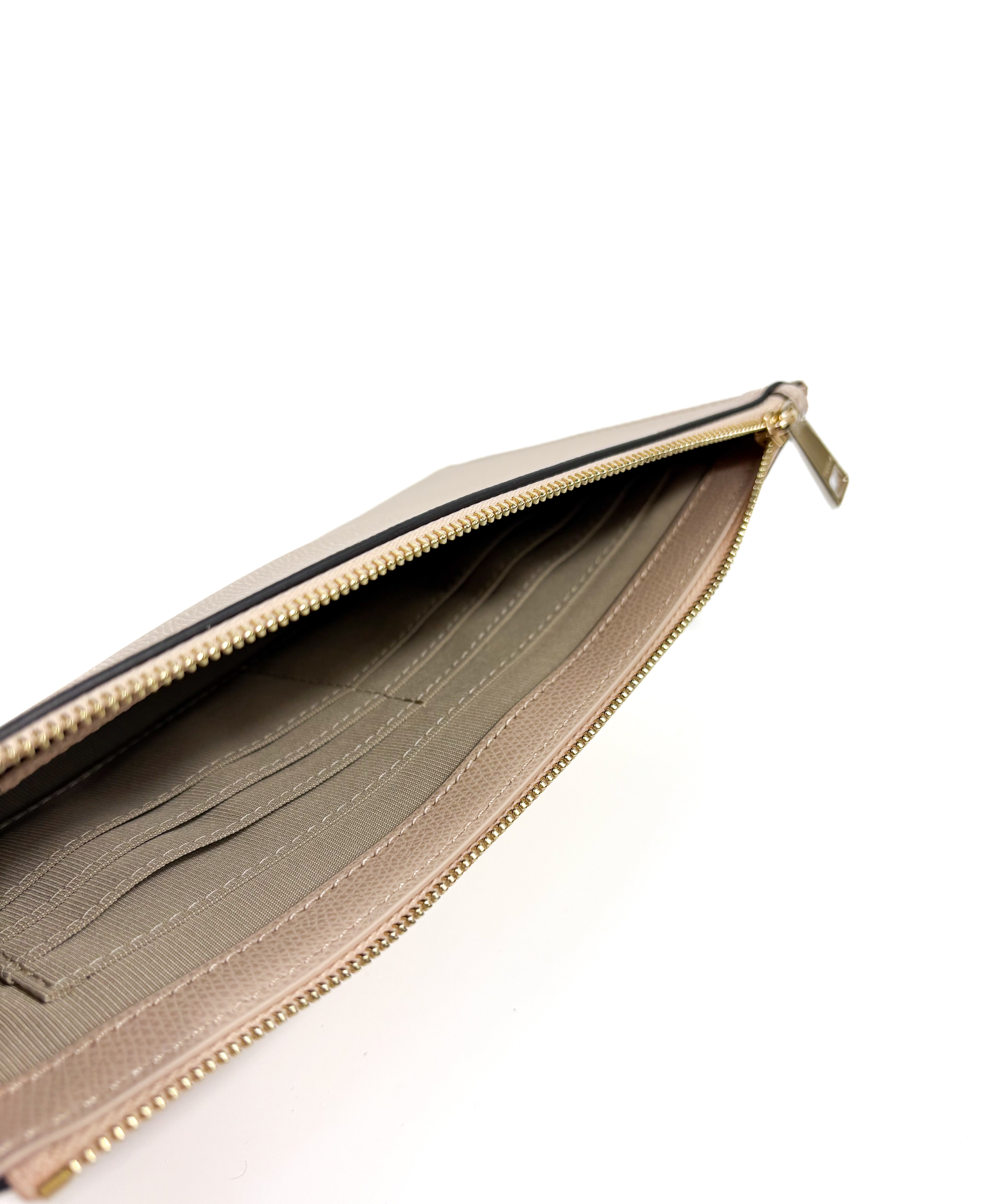 Furla Camelia S Envelope - Beautyflyplace