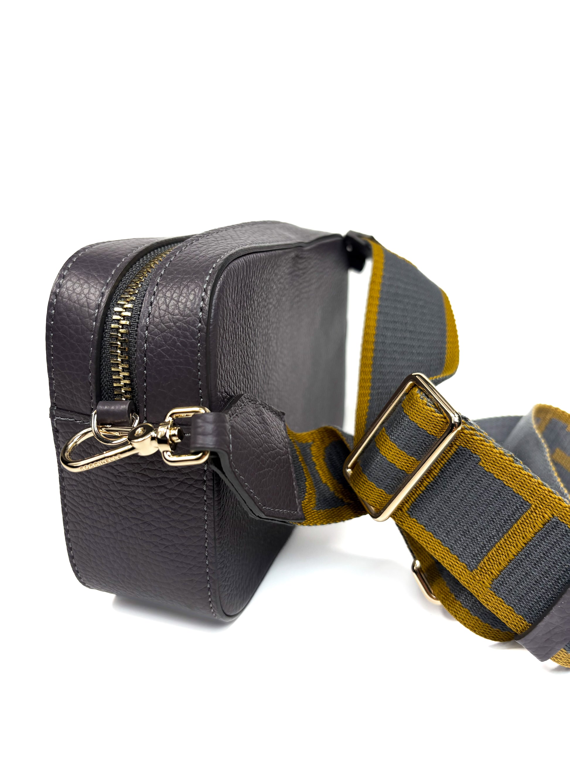 Coccinelle Tebe - Beautyflyplace