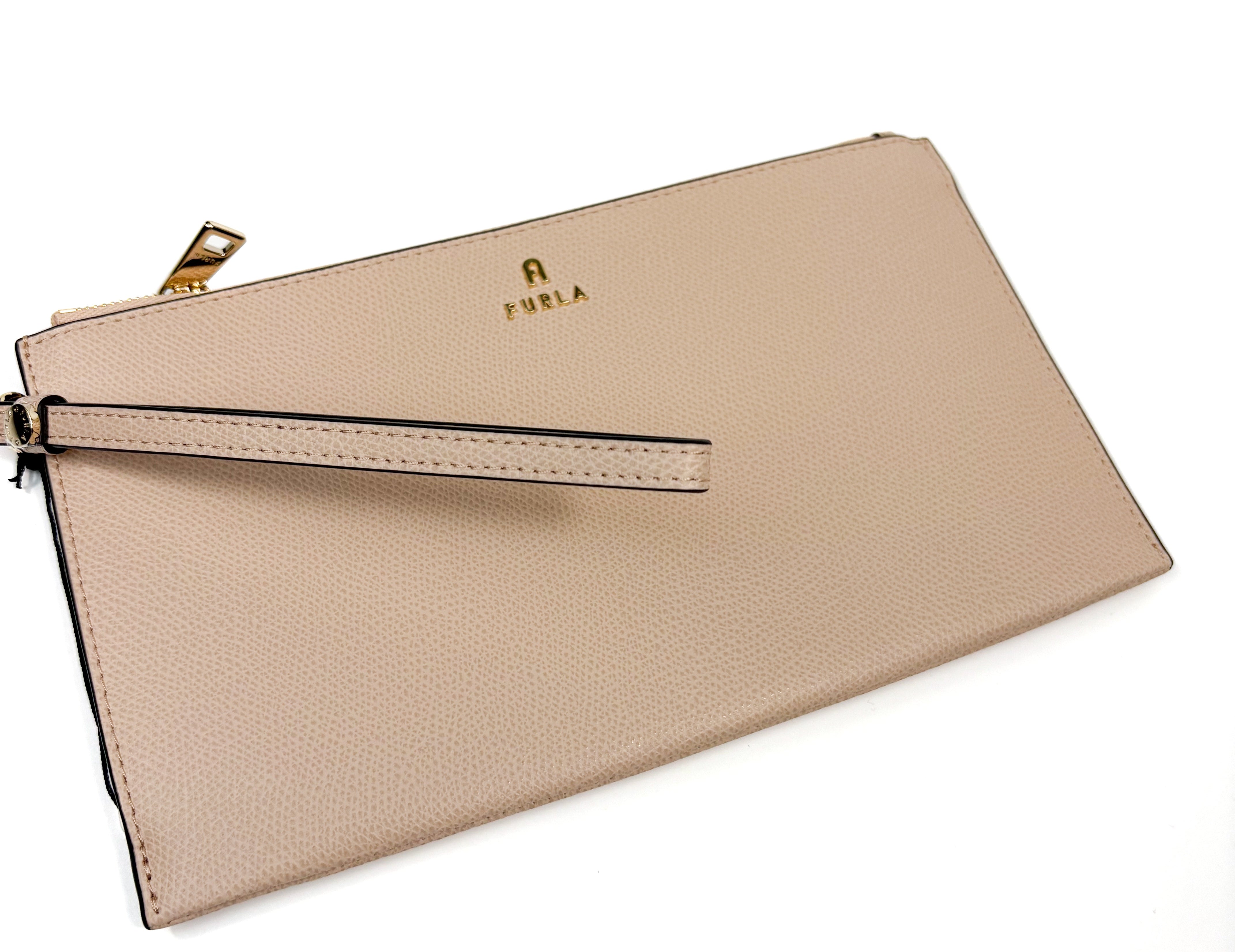 Furla Camelia S Envelope - Beautyflyplace